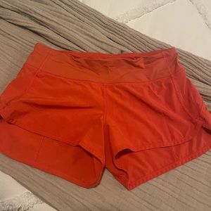 Lululemon Speed Up short 2.5”